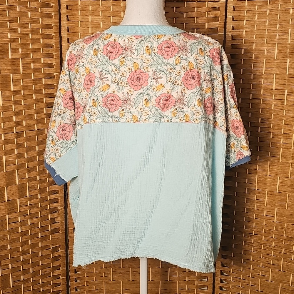 BiBi Short Sleeve Star Top Light Blue Oversized S - Picture 2 of 6